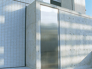 免震エキスパンション