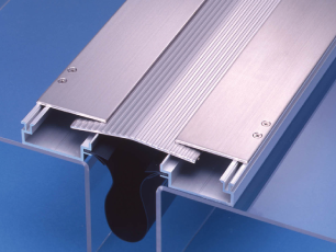 エキスパンションジョイント